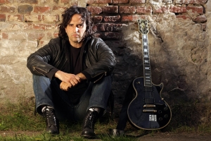 Cien Mil a&ntilde;os